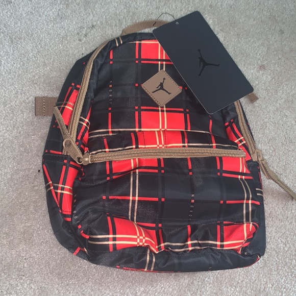 Jordan Quilted Mini Daypack
Backpack (6L) - Picture 9 of 10